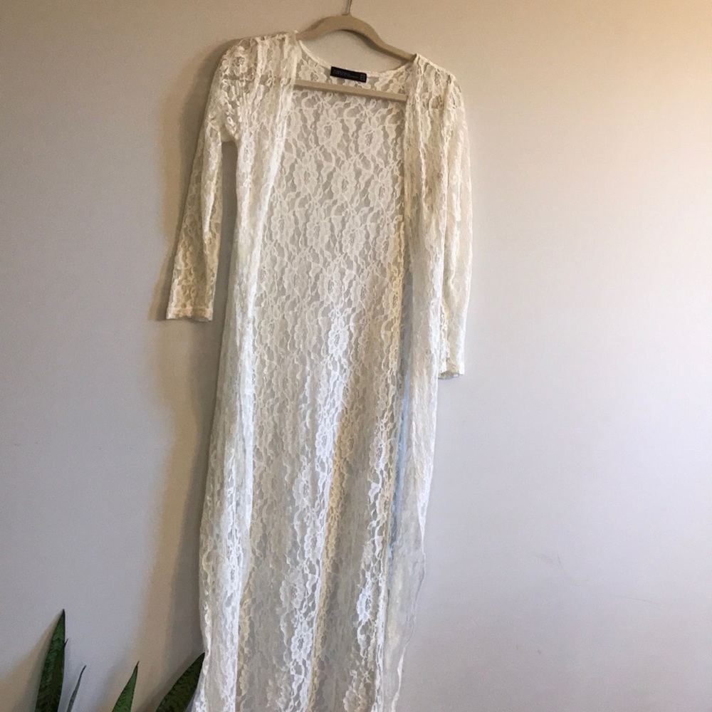 Lace kimono
